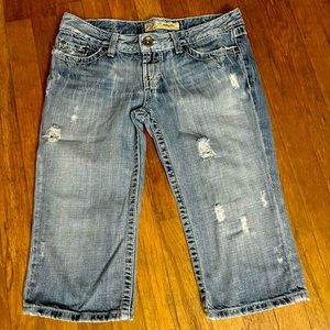 BKE ~ Bermuda Shorts ~ Size 28 ~